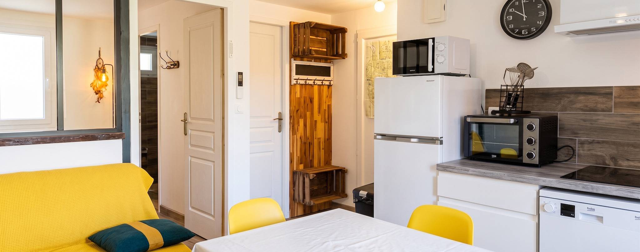 Acogedora casa con jardín en Pierrelatte, 28 m², 2 pers. in Pierrelatte, Región de Nyons