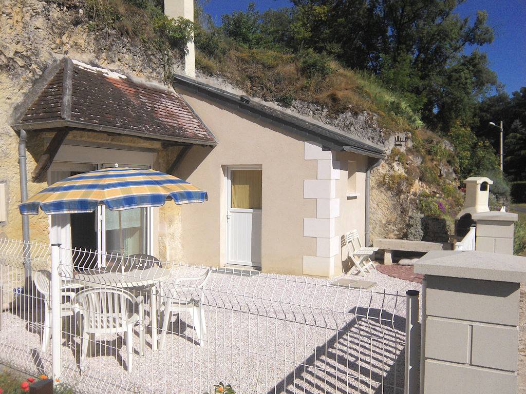 Gîte aux Hirondelles troglodytique, près d'Amboise in Lussault-sur-Loire, Région de Tours