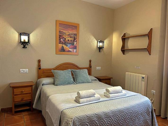 Casa rural para 4 personas, con piscina además de vistas y jardín, Familias con niños en Sierra de Cazorla - 2