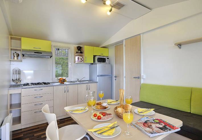 Camping für 6 Personen, mit Terrasse in Lanterna - 2