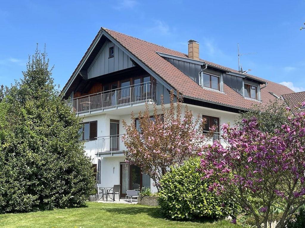 2-Zimmer-Ferienwohnung mit Balkon in Lindau, Bayerisch Schwaben