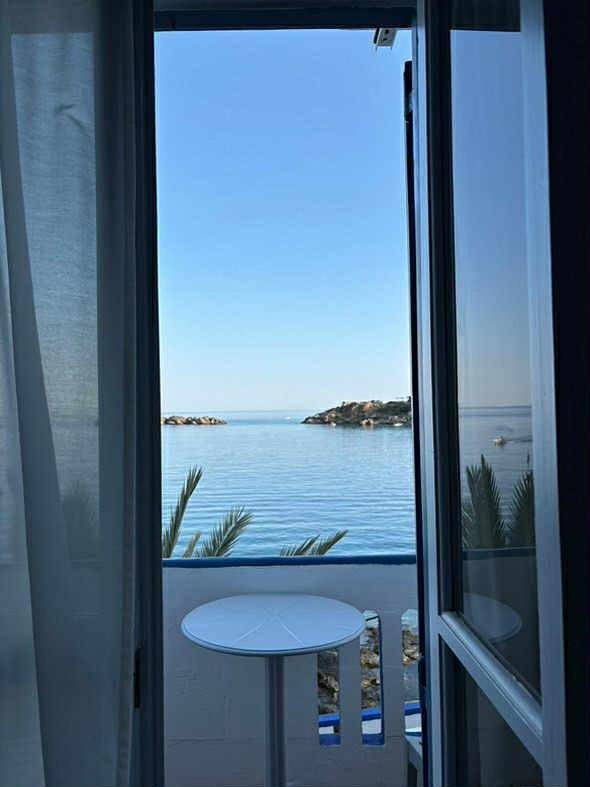 Hôtel pour 2 personnes, avec balcon et vue dans Loutró