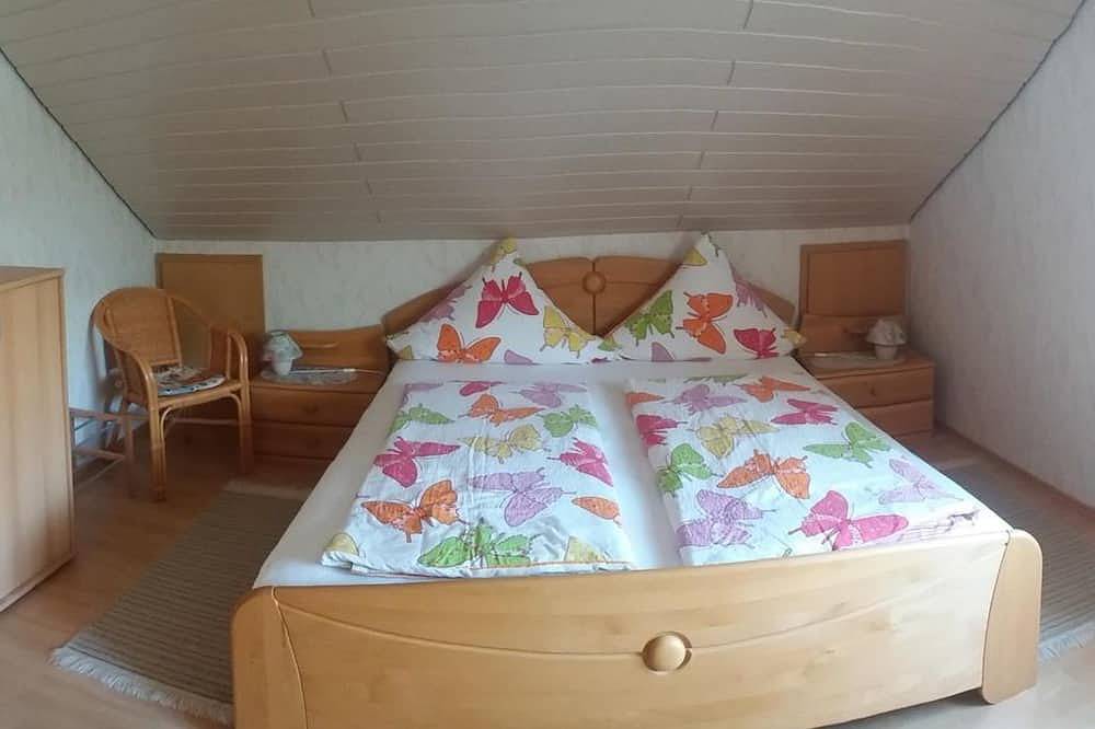 Ganze Wohnung, Ferienwohnung Zehren - Ferienwohnung Corinna in Serrig, Landkreis Trier-Saarburg