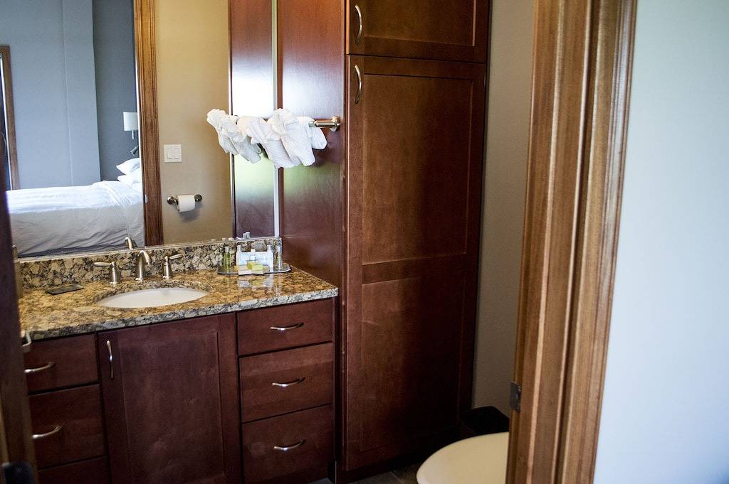 Ganze Wohnung, Luxus Modern Downtown Columbia Lofts. 2 Betten, 2 Bäder in Columbia (MO), Missouri