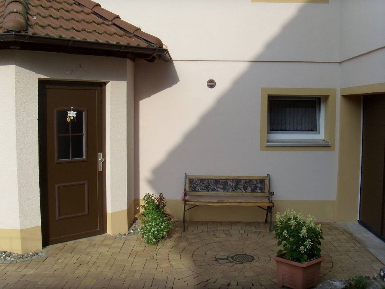 Ganze Wohnung, Mit Blick zur Wallfahrtskirche in Ebensfeld, Oberes Maintal - Coburger Land