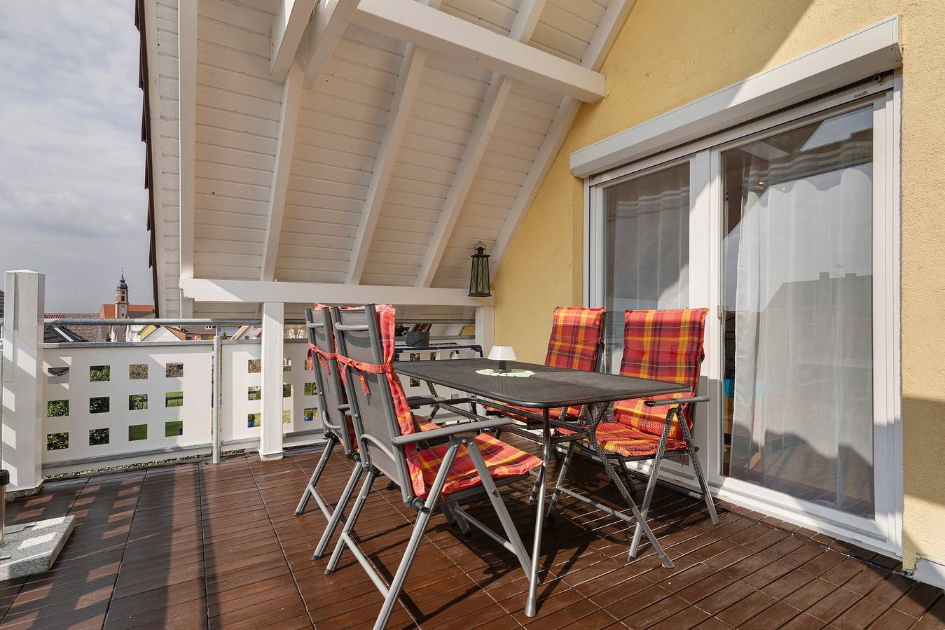 Ganze Wohnung, Ferienwohnung 'Trauerweide' mit Balkon und Wi-Fi in Europa-Park, Ringsheim