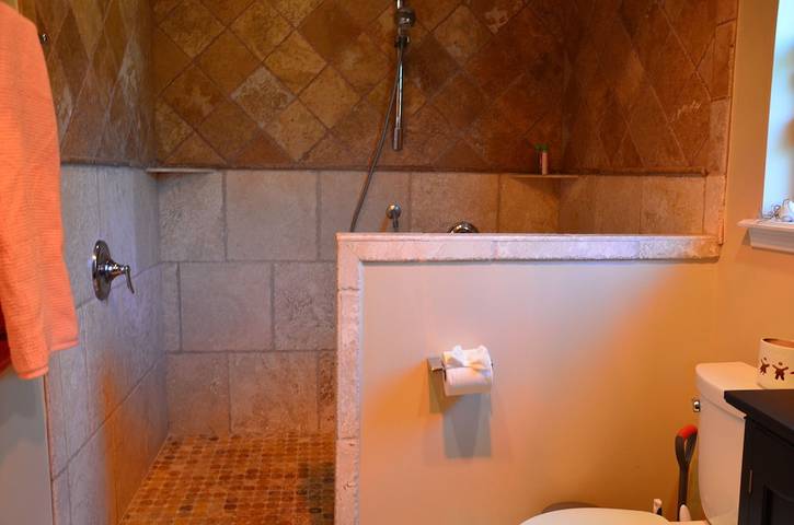 Vacation rental for 8 people, with yard in Jacksonville