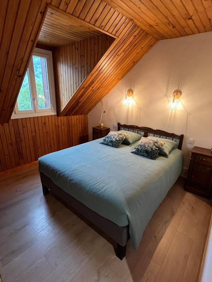 Gîte pour 8 personnes, animaux acceptés à Castillon-de-Larboust