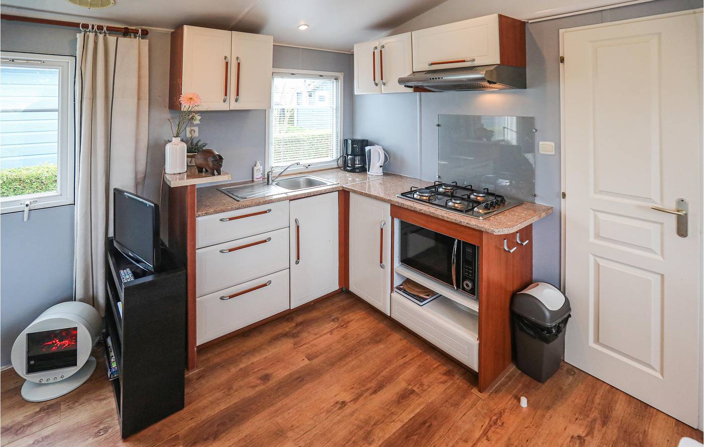 Holiday home for 4 people with garden in Franekeradeel, North Sea Netherlands