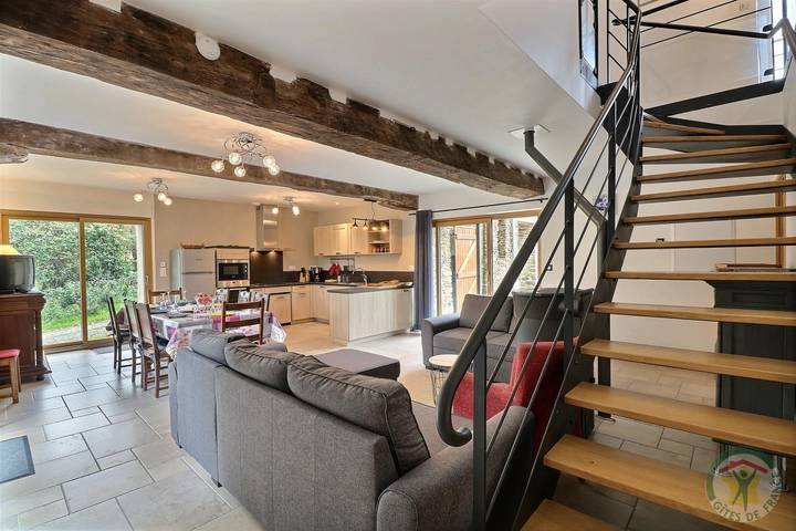 Gîte pour 8 personnes, avec terrasse à Saint-Méloir-des-Ondes - 2