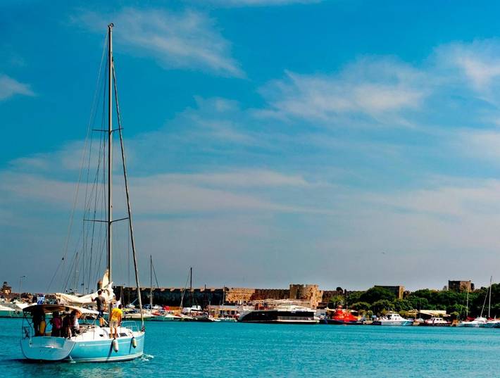 Boot für 6 Personen, mit Terrasse und Ausblick auf Rhodos