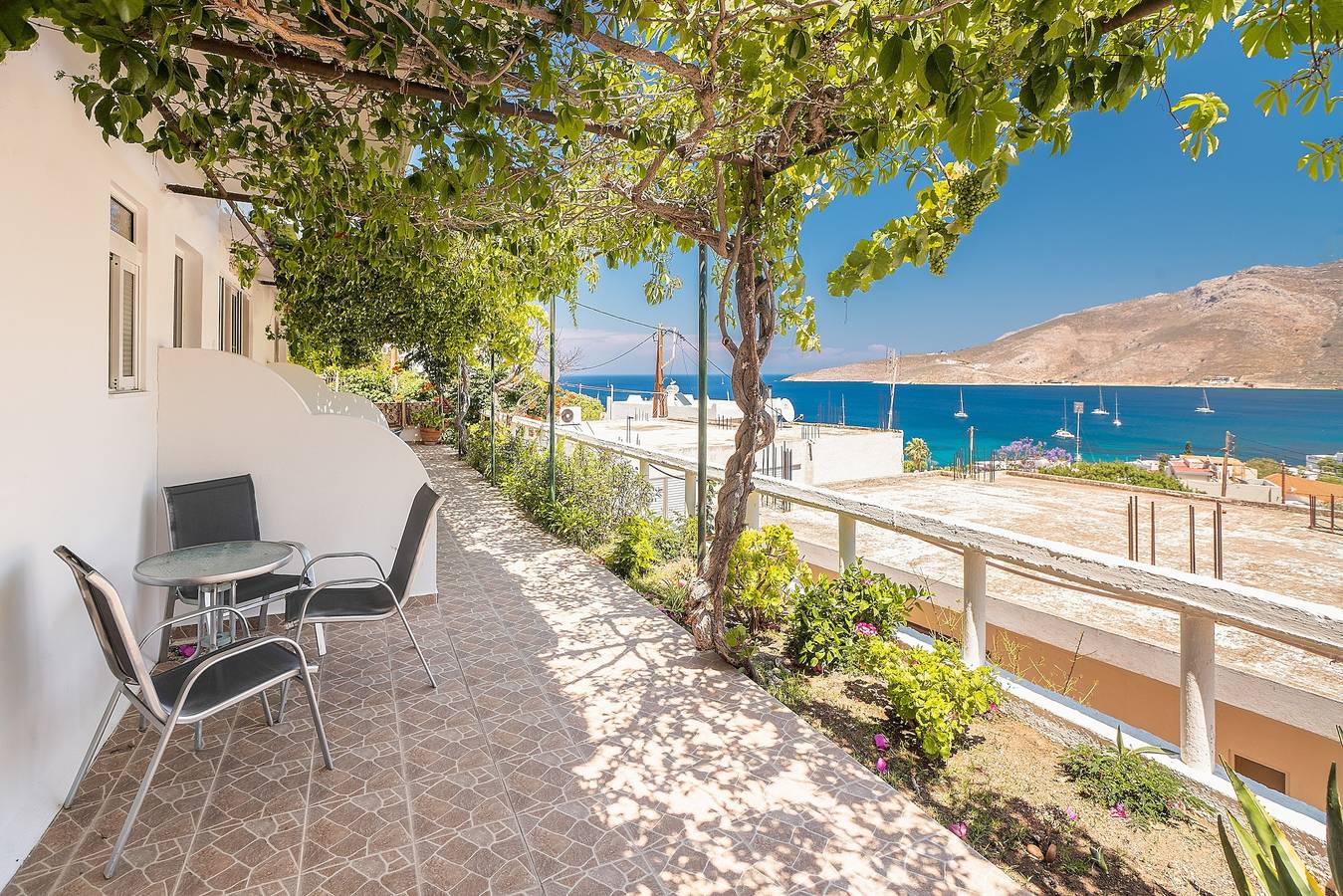 Feriehus for 2 personer med balkong in Rhodos
