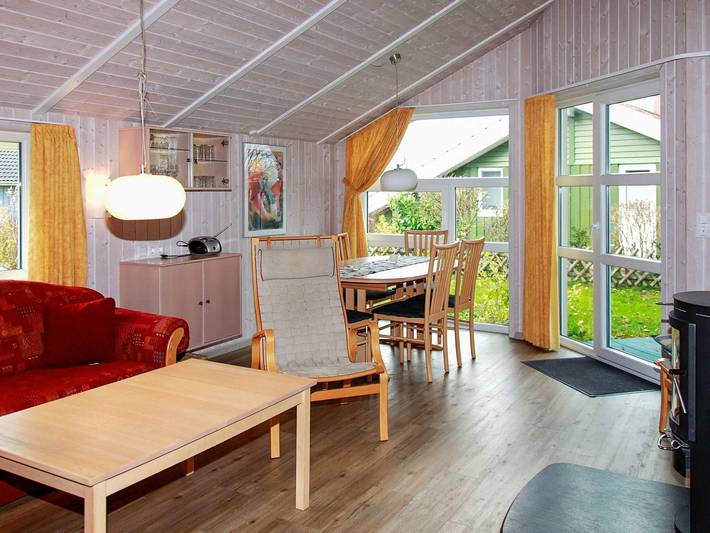 Ferienhaus für 6 Personen, mit Terrasse und Sauna in Wackerballig - 3