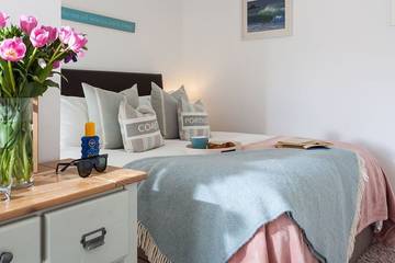 Cottage for 2 People in Porthleven, England, Photo 1