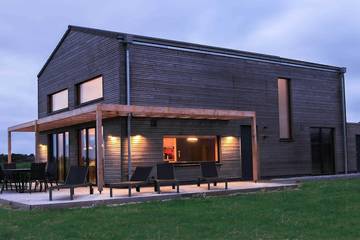 Ferienhaus für 7 Personen, mit Sauna und Garten sowie Balkon in Pellworm