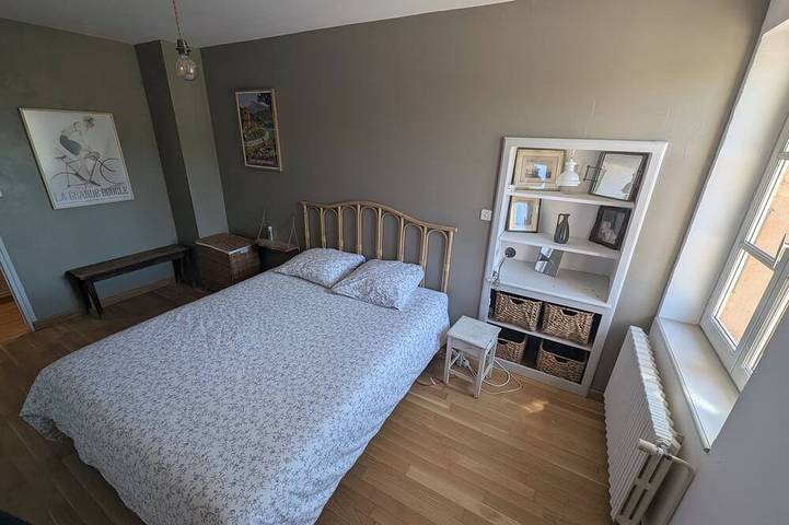 Location de vacances pour 11 personnes, avec jardin à Azé (Saône-et-Loir) - 2