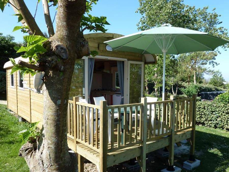 Camping Paradis Mer d'Iroise - Insolite 4 personnes - Irm in Plomodiern, Région de Châteaulin
