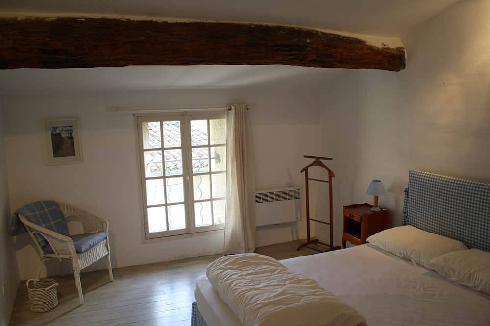 Bastante Provenzal Casa en el corazón de Lourmarin in Lourmarin, Parque natural regional del Luberon