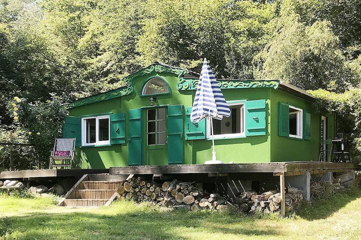 Maison de campagne pour 3 personnes, avec terrasse et jardin, animaux acceptés dans Saint-Rémy-Boscrocourt