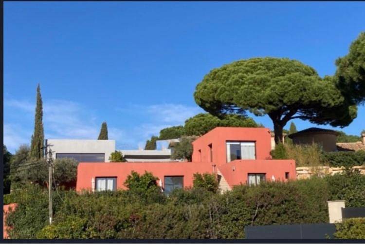Chambres d'hôtes Vue Mer Mer à 2 min à pied in La Nartelle, Sainte-Maxime
