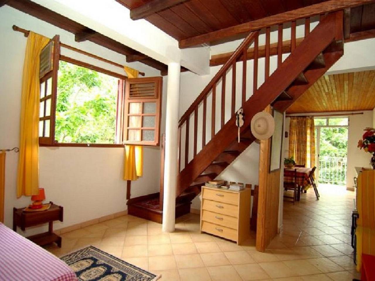 Entire apartment, Cozy apartment in Le Robert 70 m² with private garden in Le Robert, Martinique