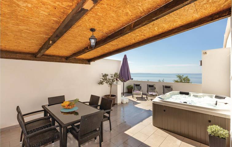 Ferienwohnung für 6 Personen, mit Whirlpool und Terrasse in Makarska - 3