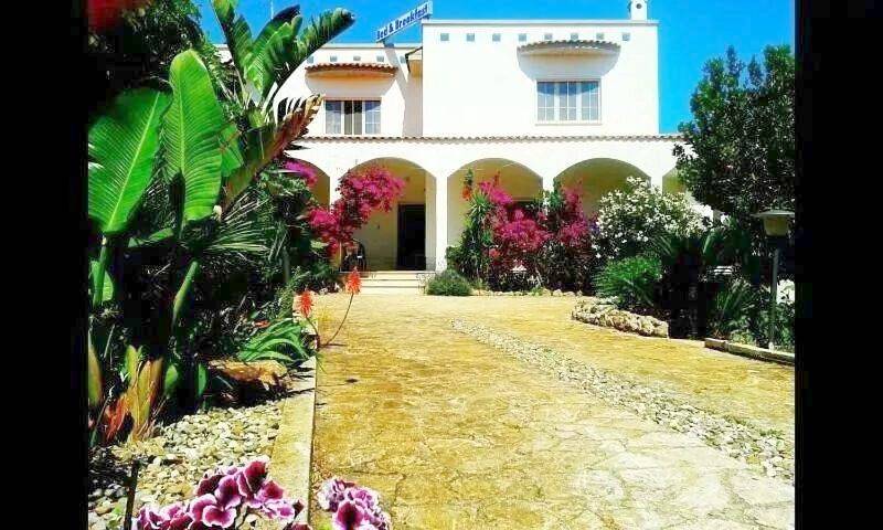 B&b per 4 persone, con giardino e panorama in Torre Santa Sabina