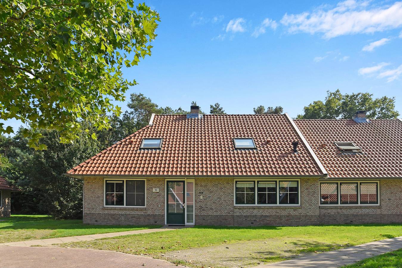 Bungalow für 12 Personen mit Balkon/Terrasse in Sallandse Heuvelrug