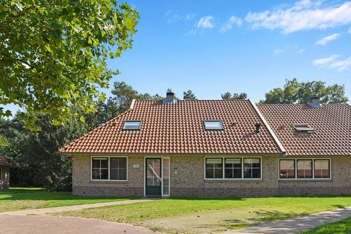 Bungalow für 12 Personen, mit Terrasse und Balkon/Terrasse - 1