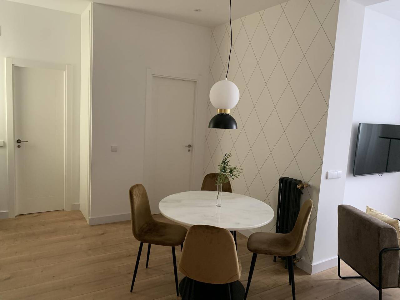 Entire vacation apartment, Prado Museum Apartment in Madrid, Madrid Province