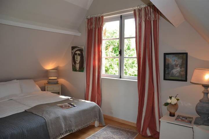 Gîte pour 2 personnes, avec jardin ainsi que piscine et jacuzzi à Saint-Denis-lès-Martel - 3