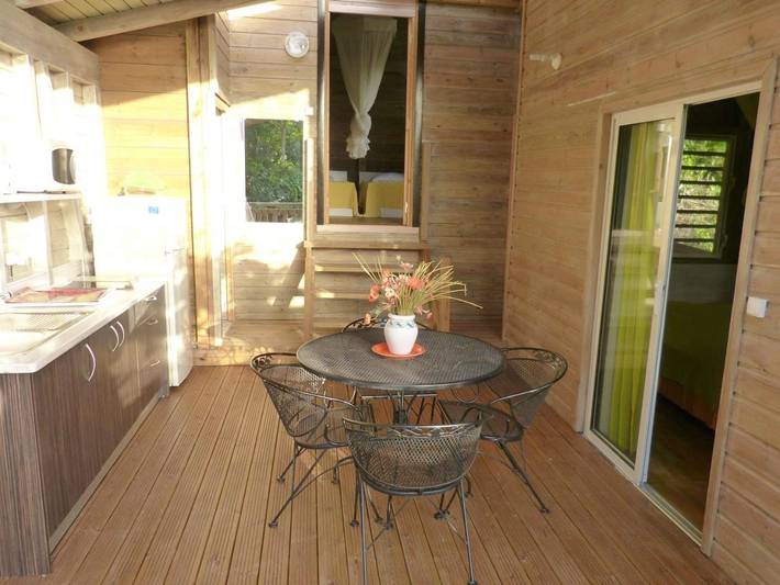 Parc de vacances pour 5 personnes, avec jardin ainsi que vue et piscine, adapté aux familles en Guadeloupe - 2