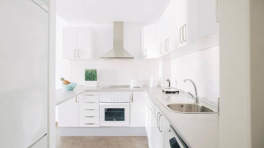Apartamento de vacaciones para 2 personas, con balcón y piscina - 1