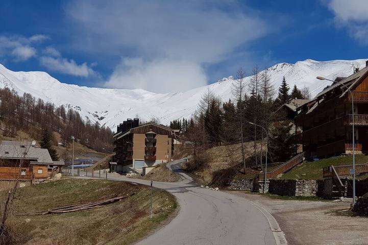 Gîte pour 6 personnes, avec jardin dans Cinéma L'Aiguille - 4