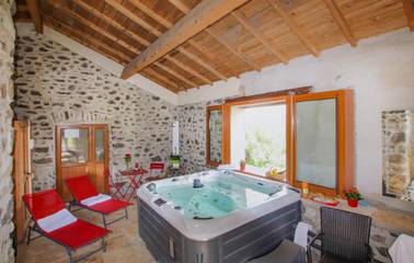 Maison De Vacances pour 11 Personnes dans Privas, Ardèche, Photo 3