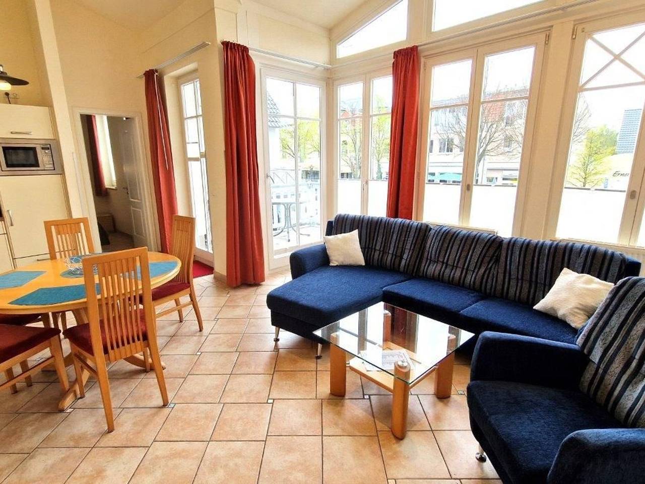 Ganze Ferienwohnung, Appartementhaus Residenz Strandstr. 31 - 121 3- Raum Appartement in Kühlungsborn, Mecklenburgische Ostseeküste