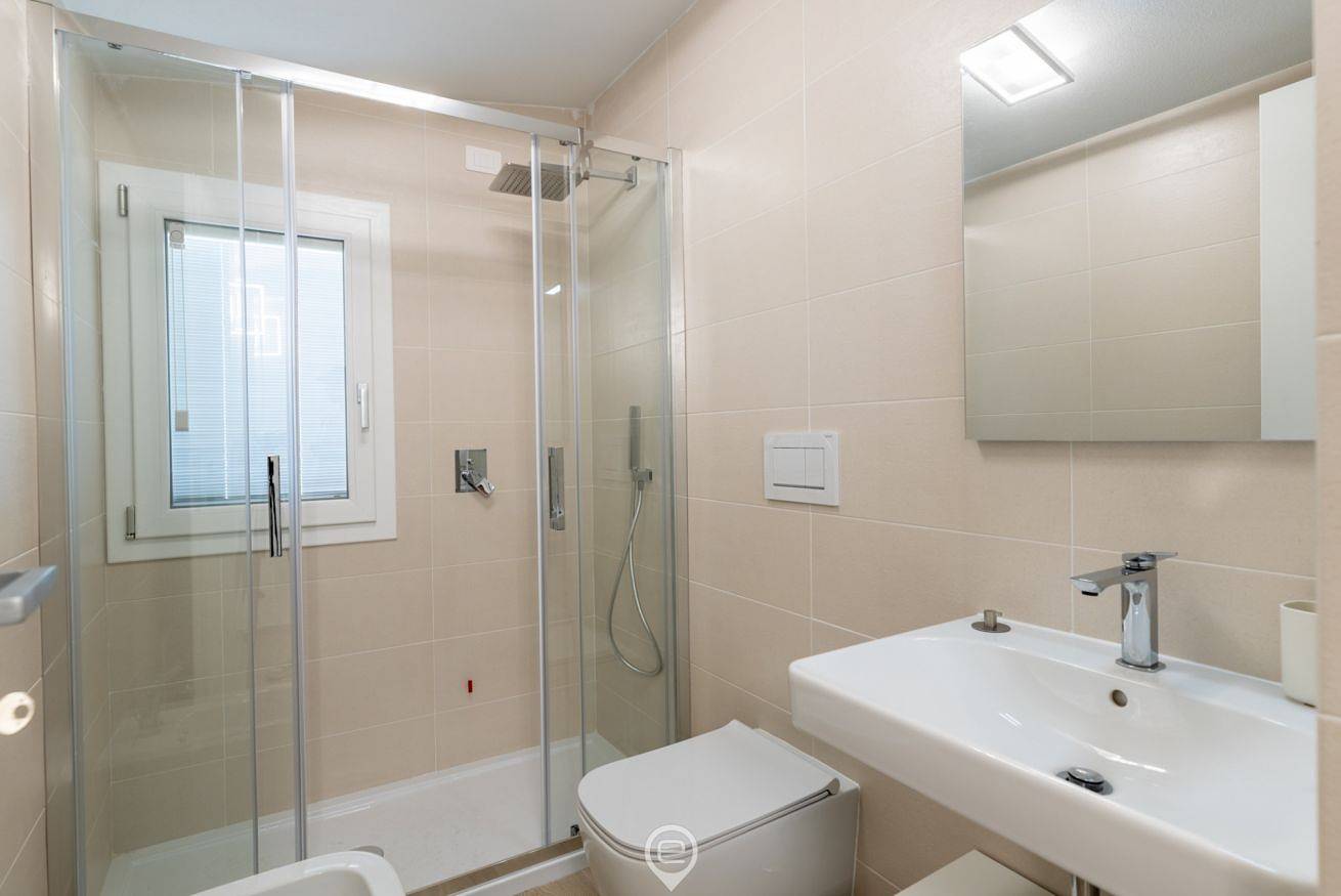 Appartement entier, White Magnolia Apt in Oristano, Campidano