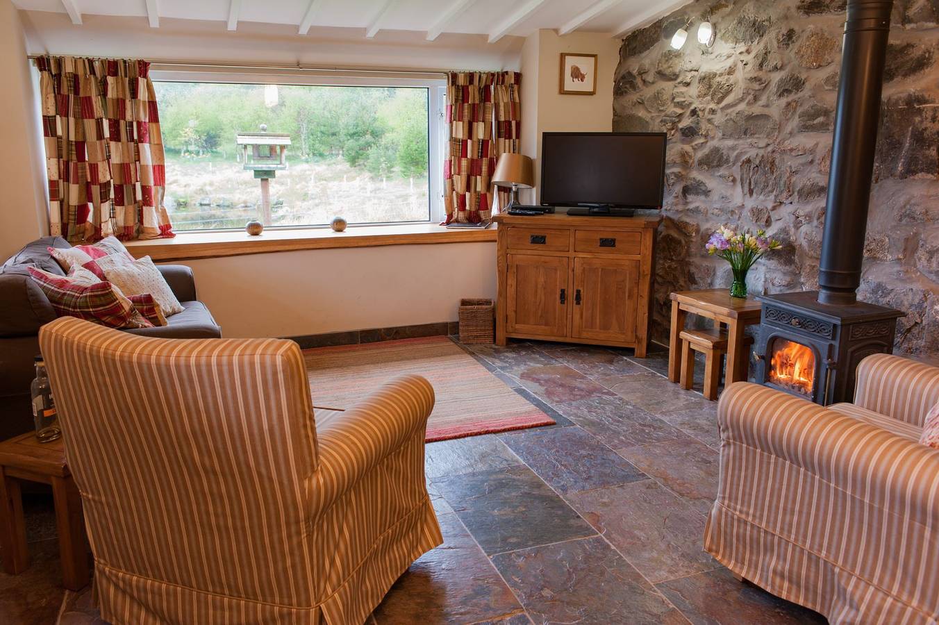 Cottage für 4 Personen mit Seeblick in Glenshee, Perthshire