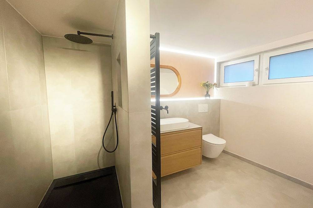 Ganze Wohnung, Schönes Apartment Traumblick mit Balkon Bad Ems in Bad Ems, Lahn-Taunus