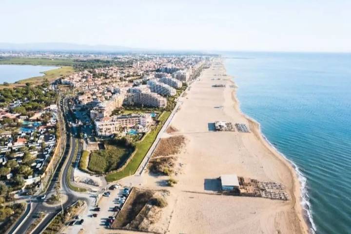 Camping pour 8 personnes à Canet-en-Roussillon - 4
