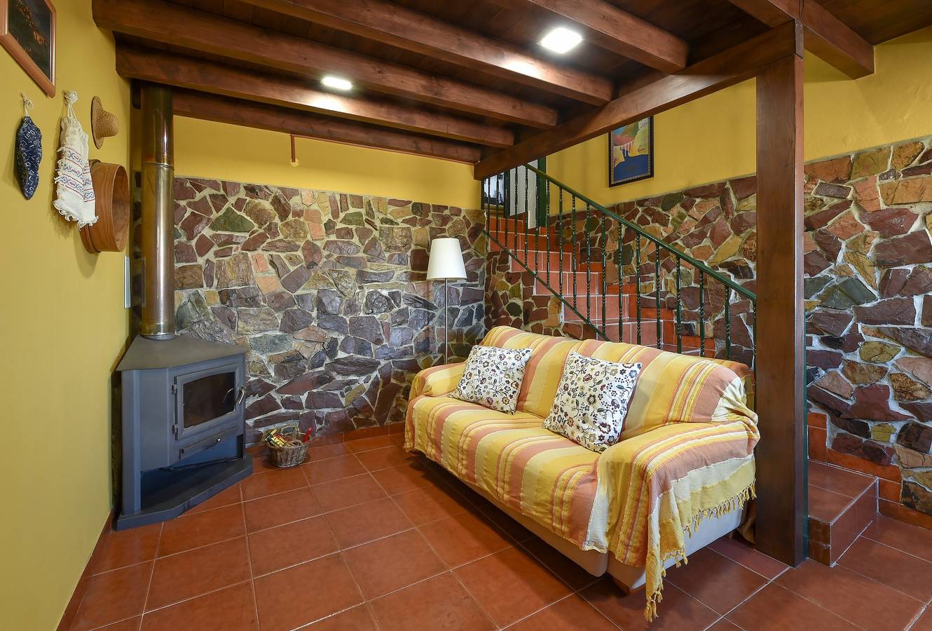 Casa de férias 'Casa Da Aldeia' com terraço privado, Wi-Fi e ar condicionado in Mértola, Parque Natural do Vale do Guadiana