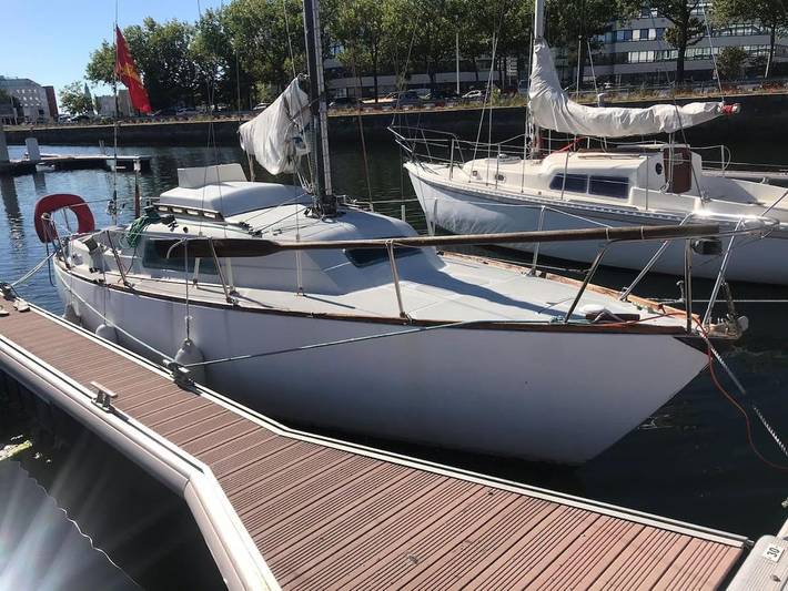 Bateau pour 4 personnes, avec vue sur le lac ainsi que terrasse et vue, animaux acceptés en Normandie - 2