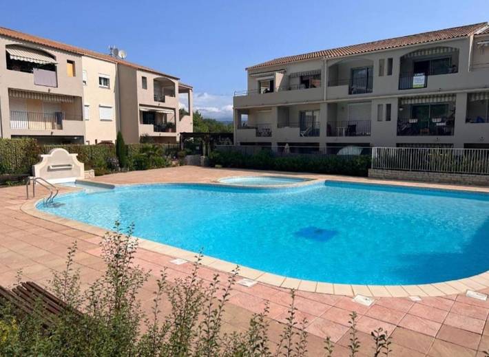 Casa de vacaciones para 4 personas, con piscina y terraza - 1