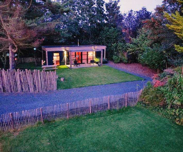 Vakantiewoning voor 2 personen, with Terras and Tuin as well as Uitzicht in Oostvoorne