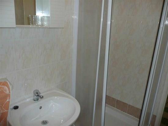 Ferienwohnung für 5 Personen, mit Balkon/Terrasse in Banjol - 3