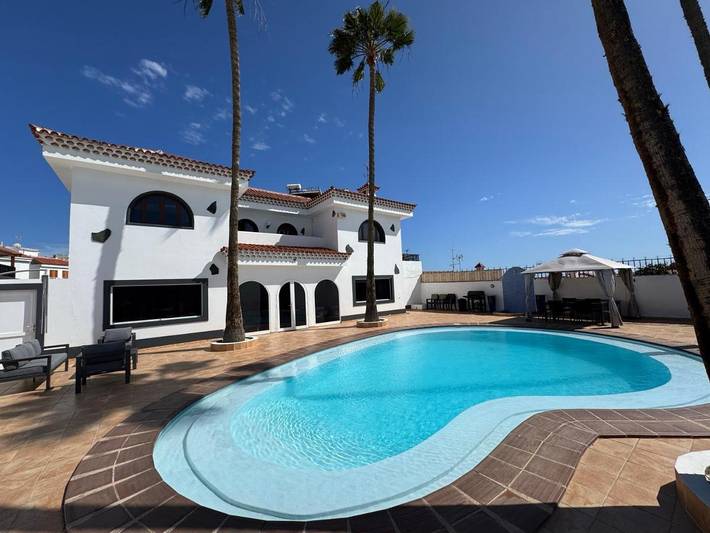 Chalet para 8 personas, con piscina y jardín - 1