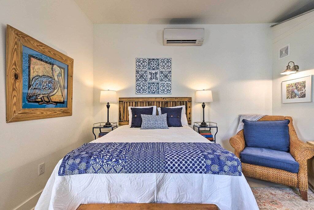 Ganze Wohnung, Neu! Old Town Getaway - zu Fuß zu den Geschäften, Restaurants, Bay in Bay St. Louis, Mississippi Gulf Coast