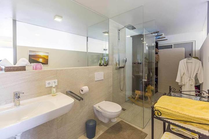 Ganze Wohnung, Villa Traunseeblick - Gartenapartment in Gmunden, Bezirk Gmunden