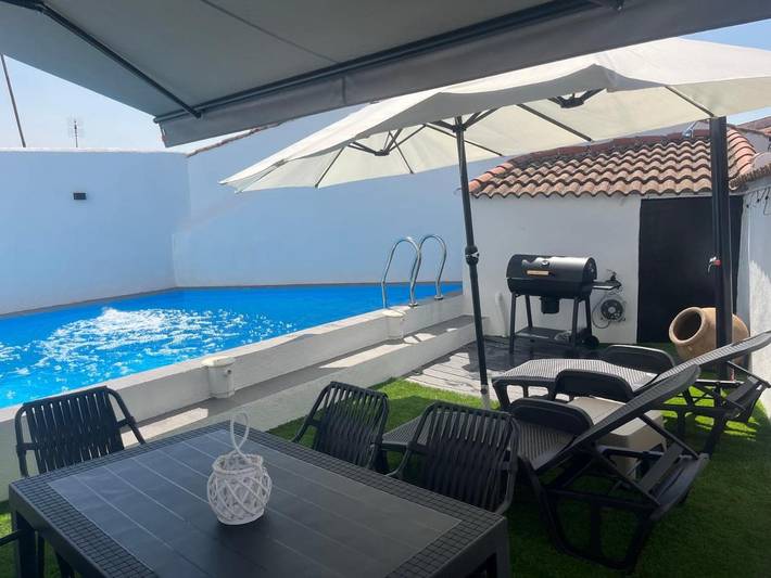 Maison de vacances pour 8 personnes, avec piscine et terrasse, animaux acceptés - 1