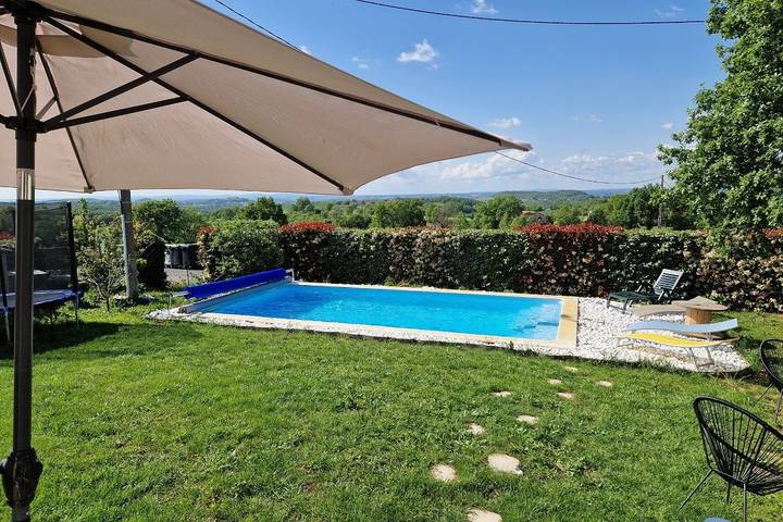 Gîte pour 4 personnes, avec terrasse et jardin - 1